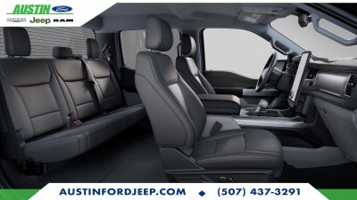 2025 Ford F-150 Lightning Flash