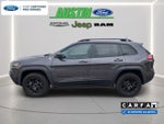 2023 Jeep Cherokee Trailhawk 4x4