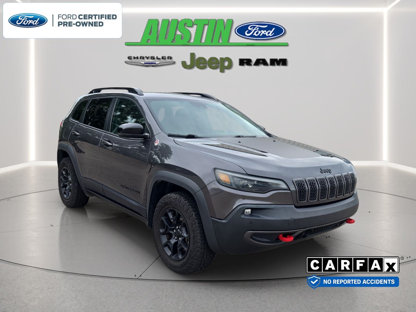 2023 Jeep Cherokee Trailhawk 4x4