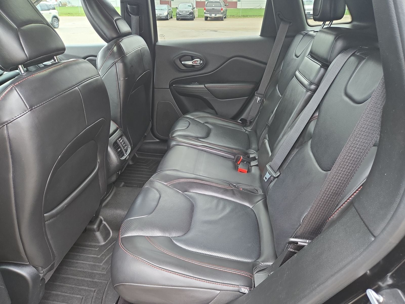 2017 Jeep Cherokee Trailhawk L Plus 4x4