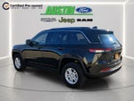 2023 Jeep Grand Cherokee Laredo 4x4