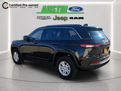 2023 Jeep Grand Cherokee Laredo 4x4