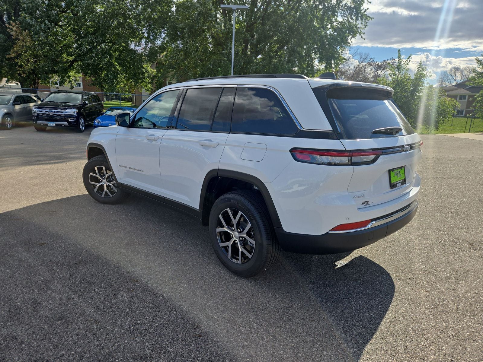 2025 Jeep Grand Cherokee GRAND CHEROKEE LIMITED 4X4