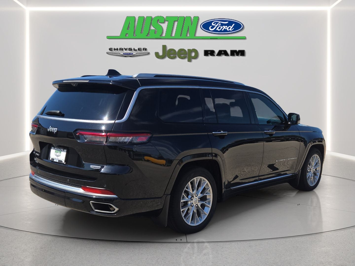 2021 Jeep Grand Cherokee L Summit 4x4