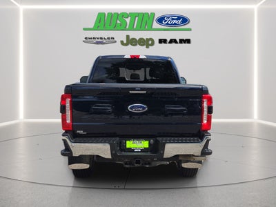 2023 Ford F-350 LARIAT