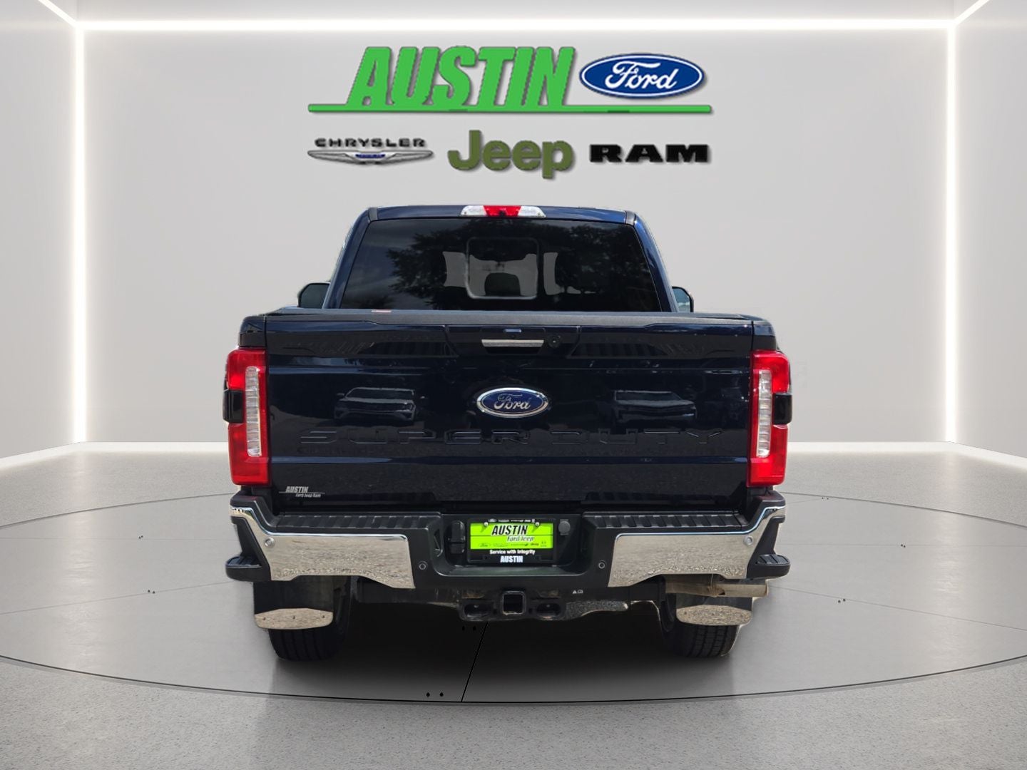 2023 Ford F-350 LARIAT