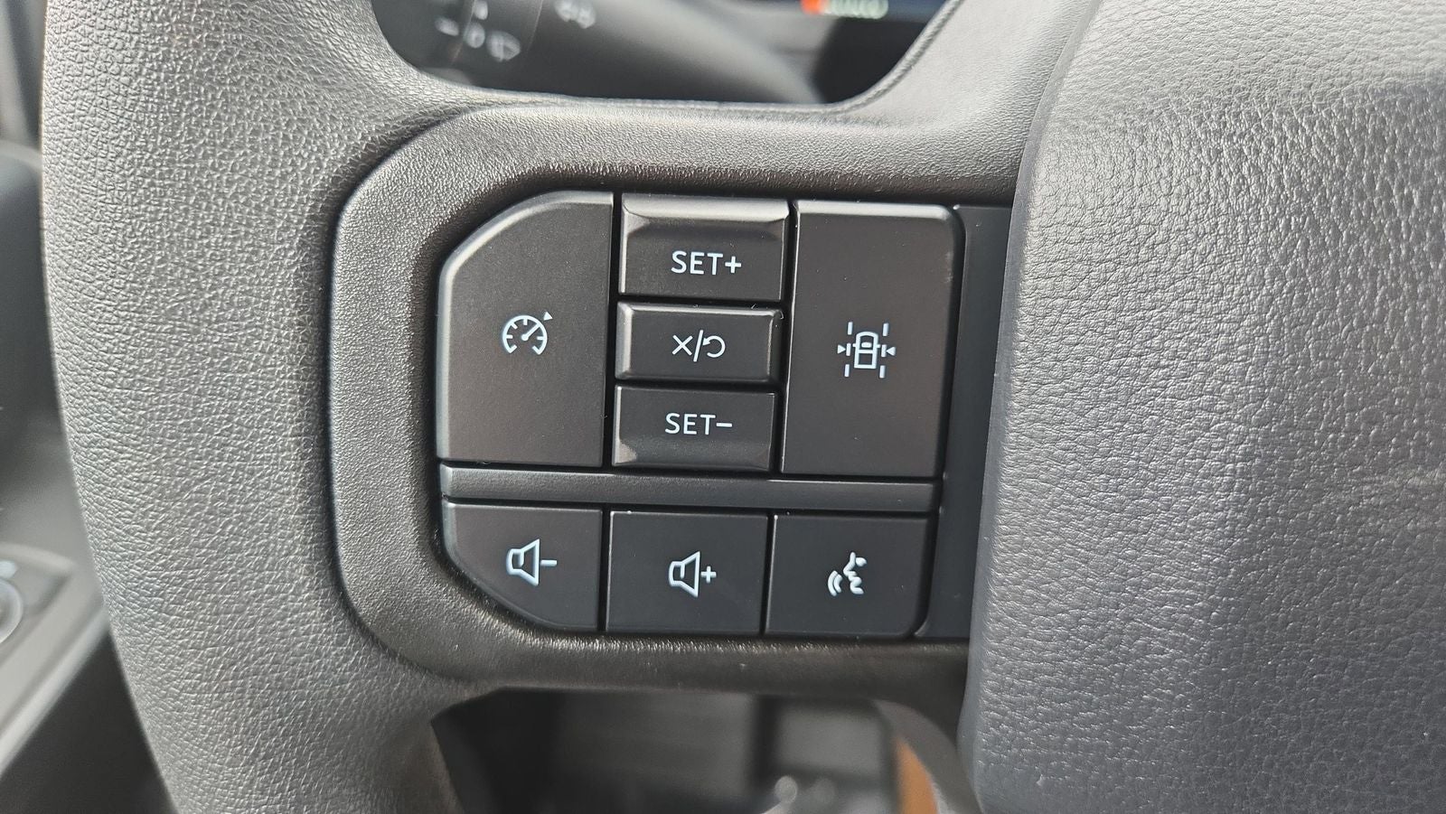 2025 Ford F-150 XL Hybrid