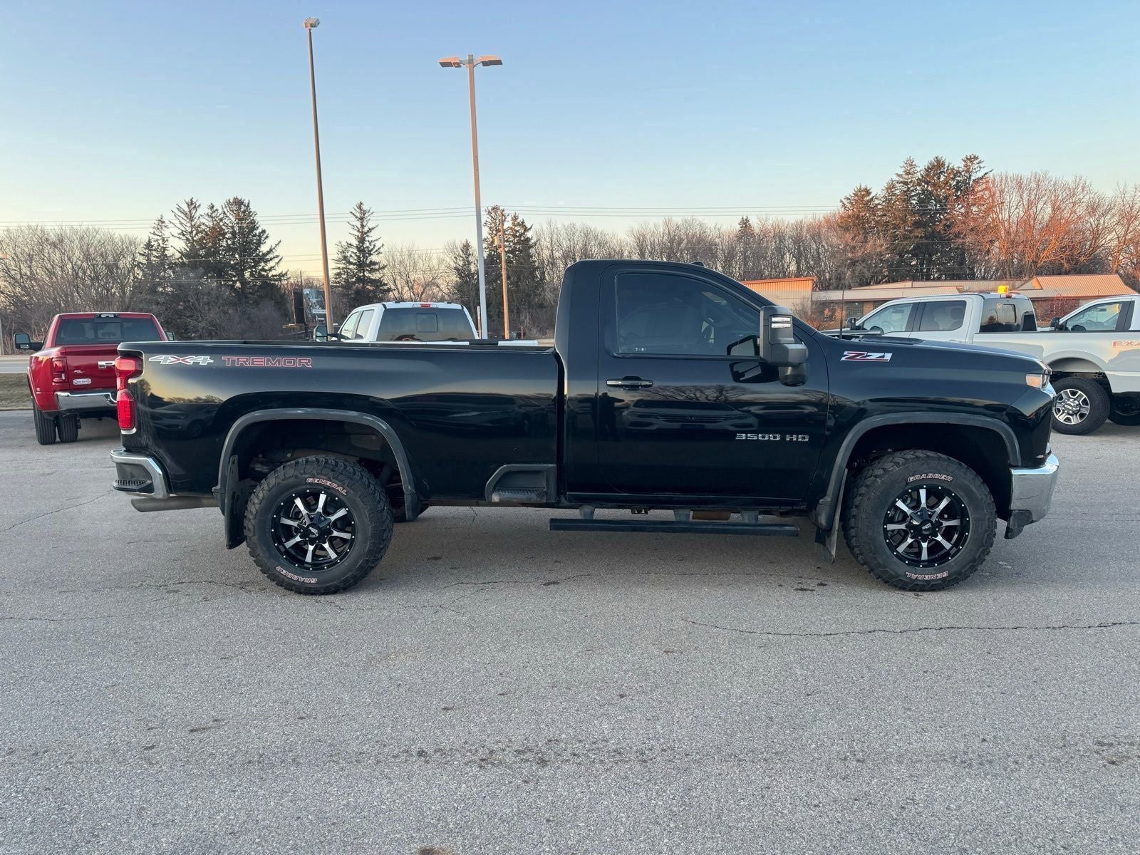 2022 Chevrolet Silverado 3500HD 4WD Regular Cab Long Bed LT