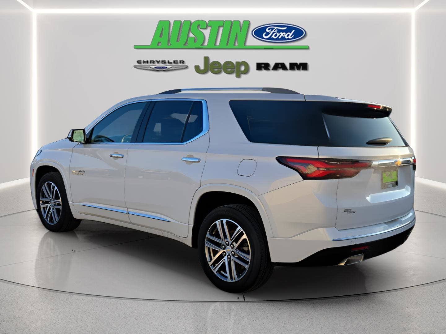 2022 Chevrolet Traverse AWD High Country