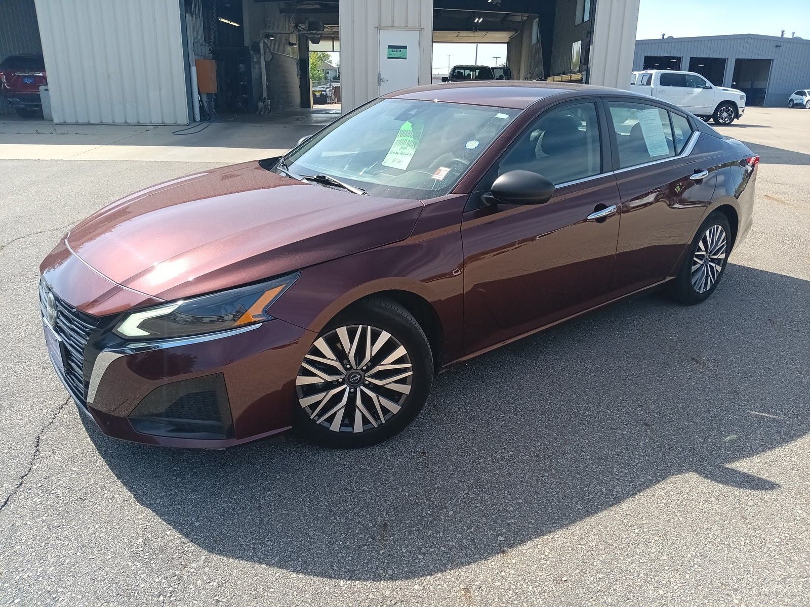 2024 Nissan Altima SV FWD