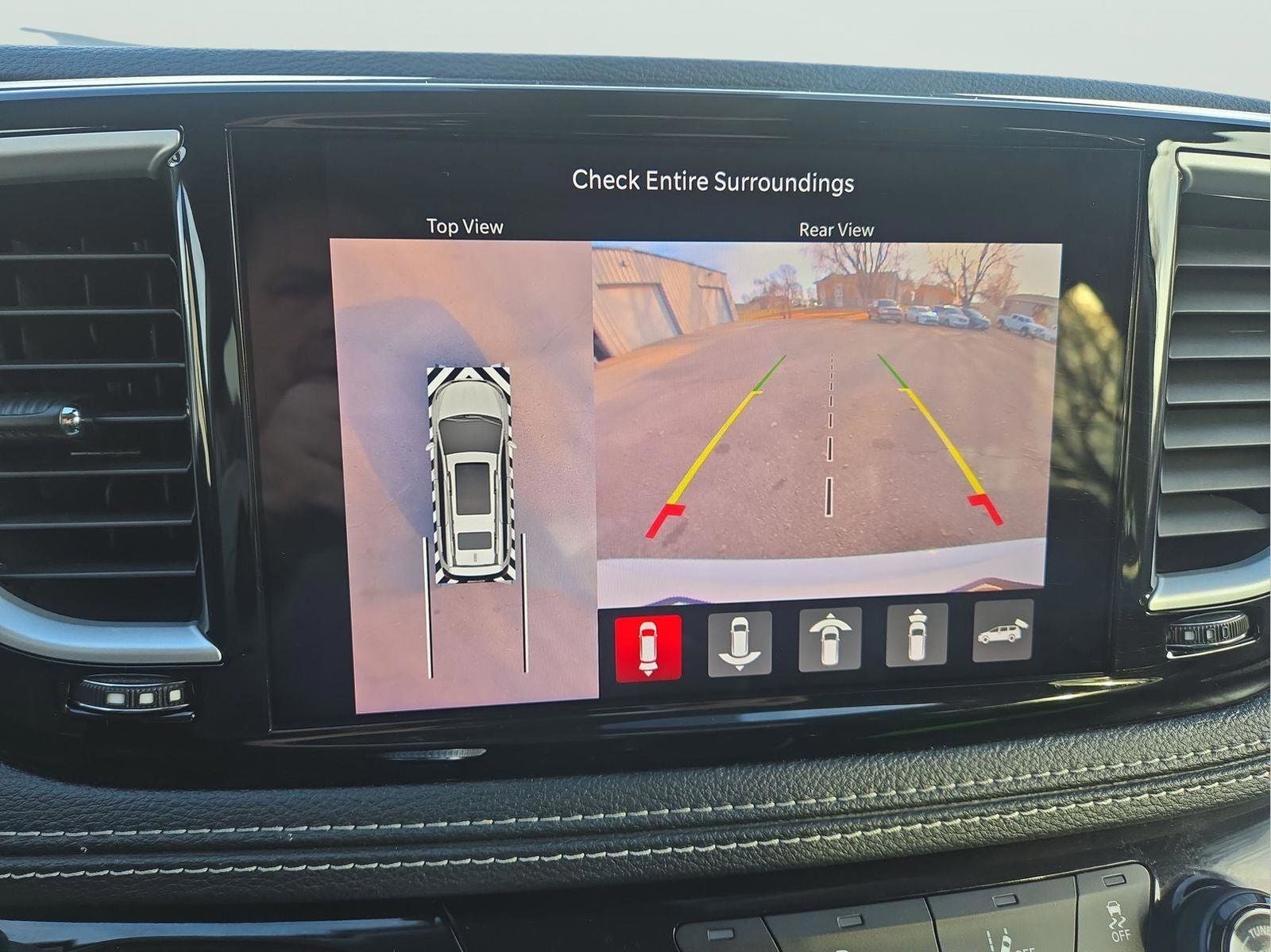 2022 Chrysler Pacifica Hybrid Touring L