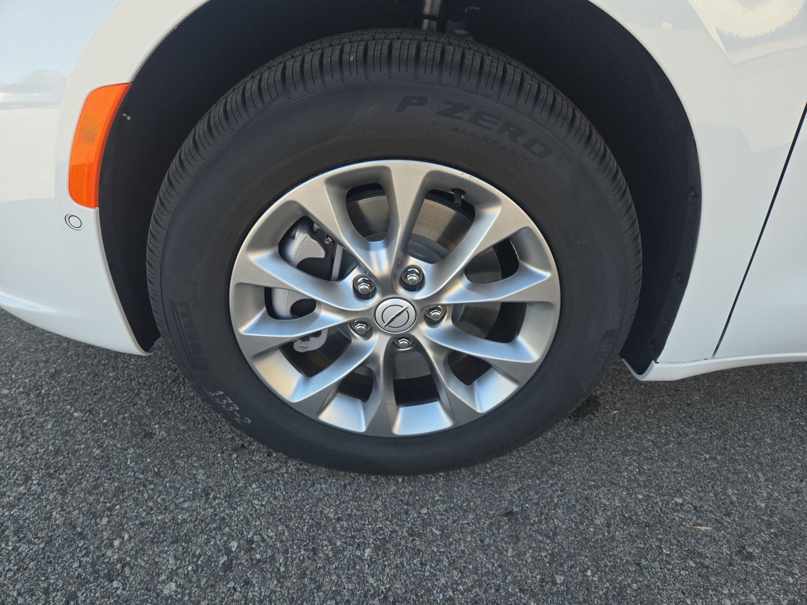 2026 Chrysler Pacifica PACIFICA SELECT AWD