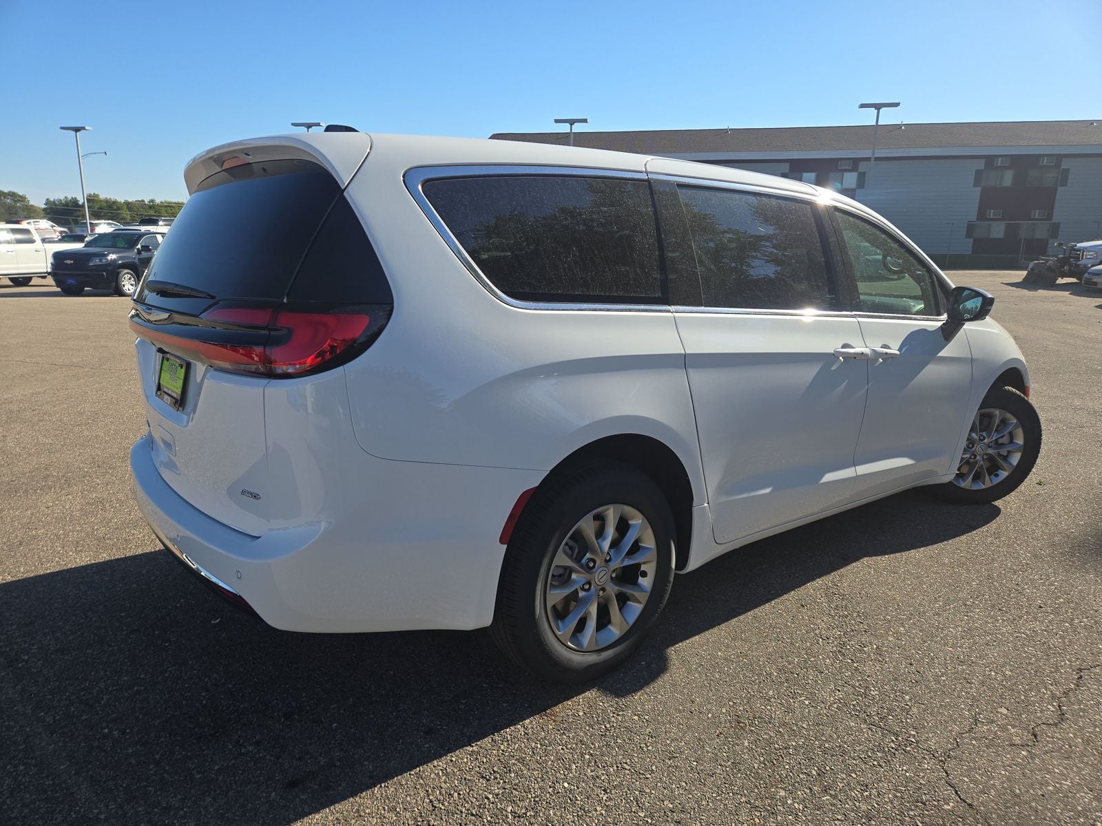 2026 Chrysler Pacifica PACIFICA SELECT AWD