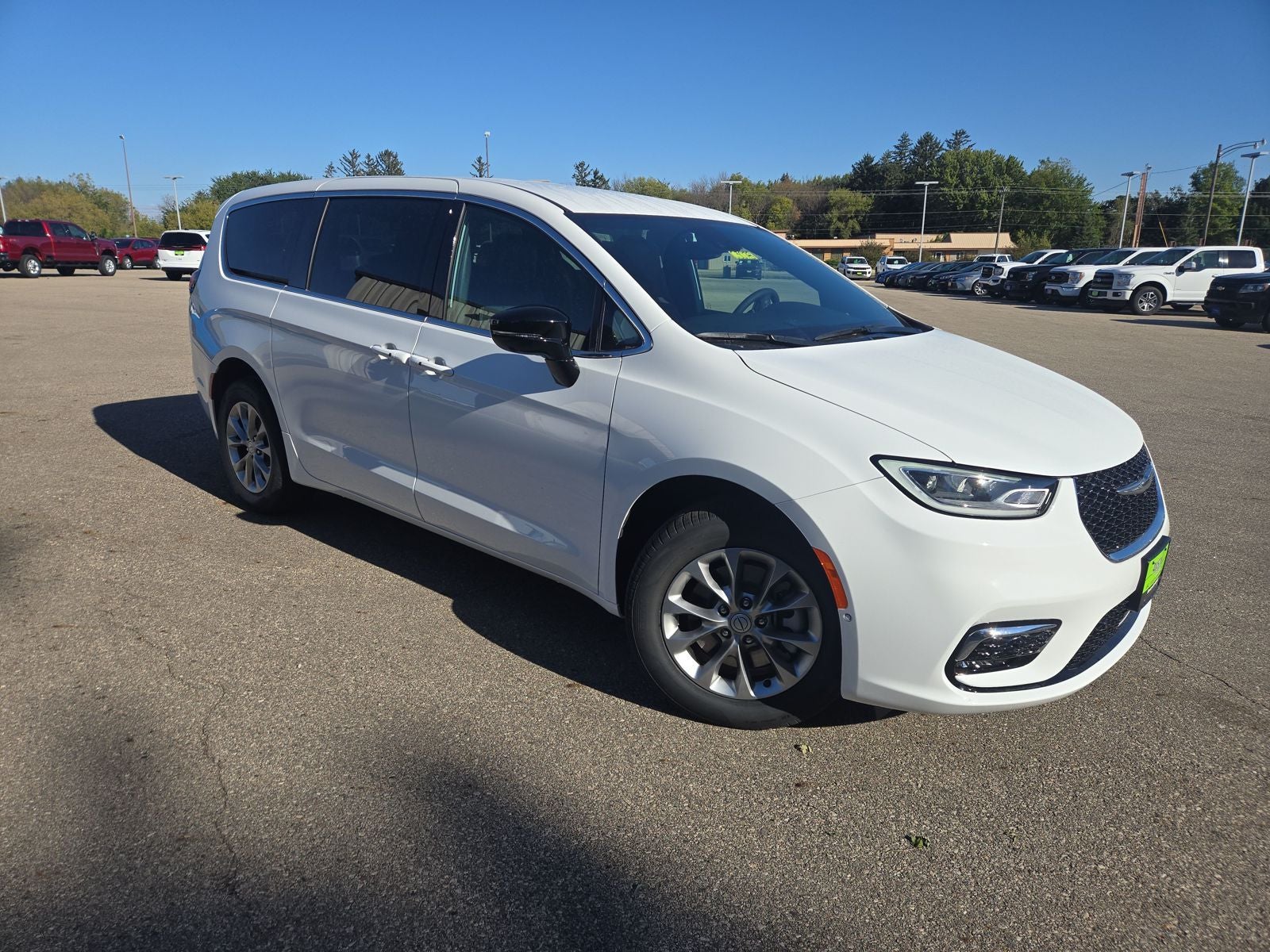2026 Chrysler Pacifica PACIFICA SELECT AWD