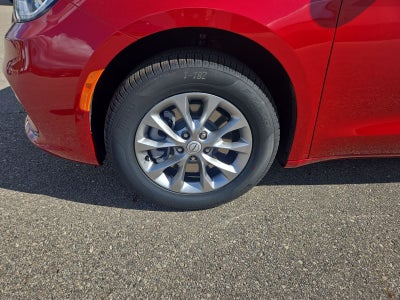 2026 Chrysler Pacifica PACIFICA SELECT AWD