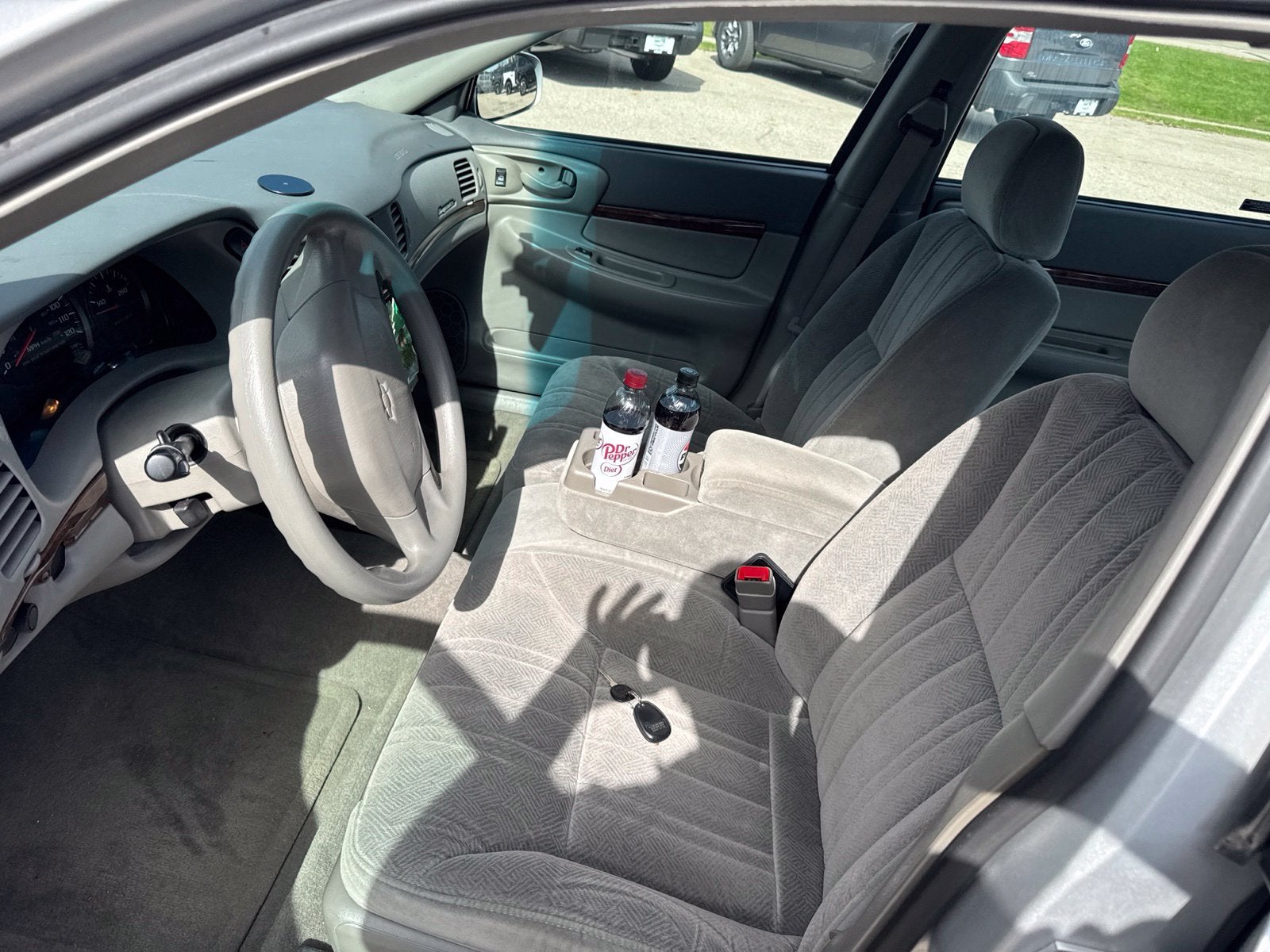 2001 Chevrolet Impala Base