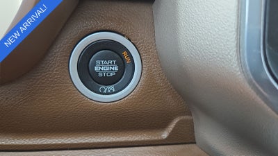 2019 RAM 3500 Laramie Crew Cab 4x4 8' Box