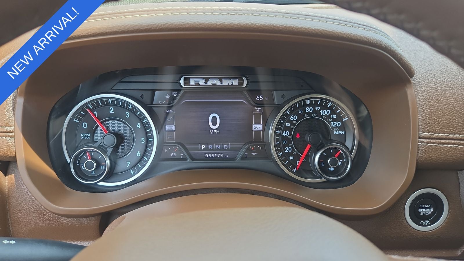 2019 RAM 3500 Laramie Crew Cab 4x4 8' Box