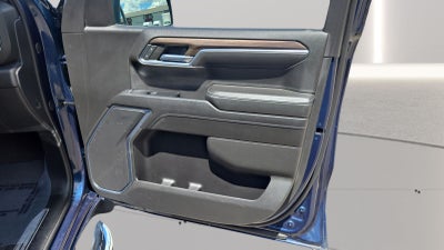 2022 Chevrolet Silverado 1500 4WD Crew Cab Standard Bed LT