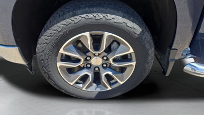 2022 Chevrolet Silverado 1500 4WD Crew Cab Standard Bed LT