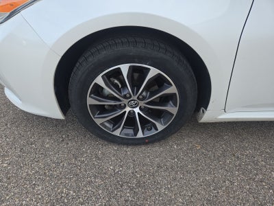 2018 Toyota Avalon Base