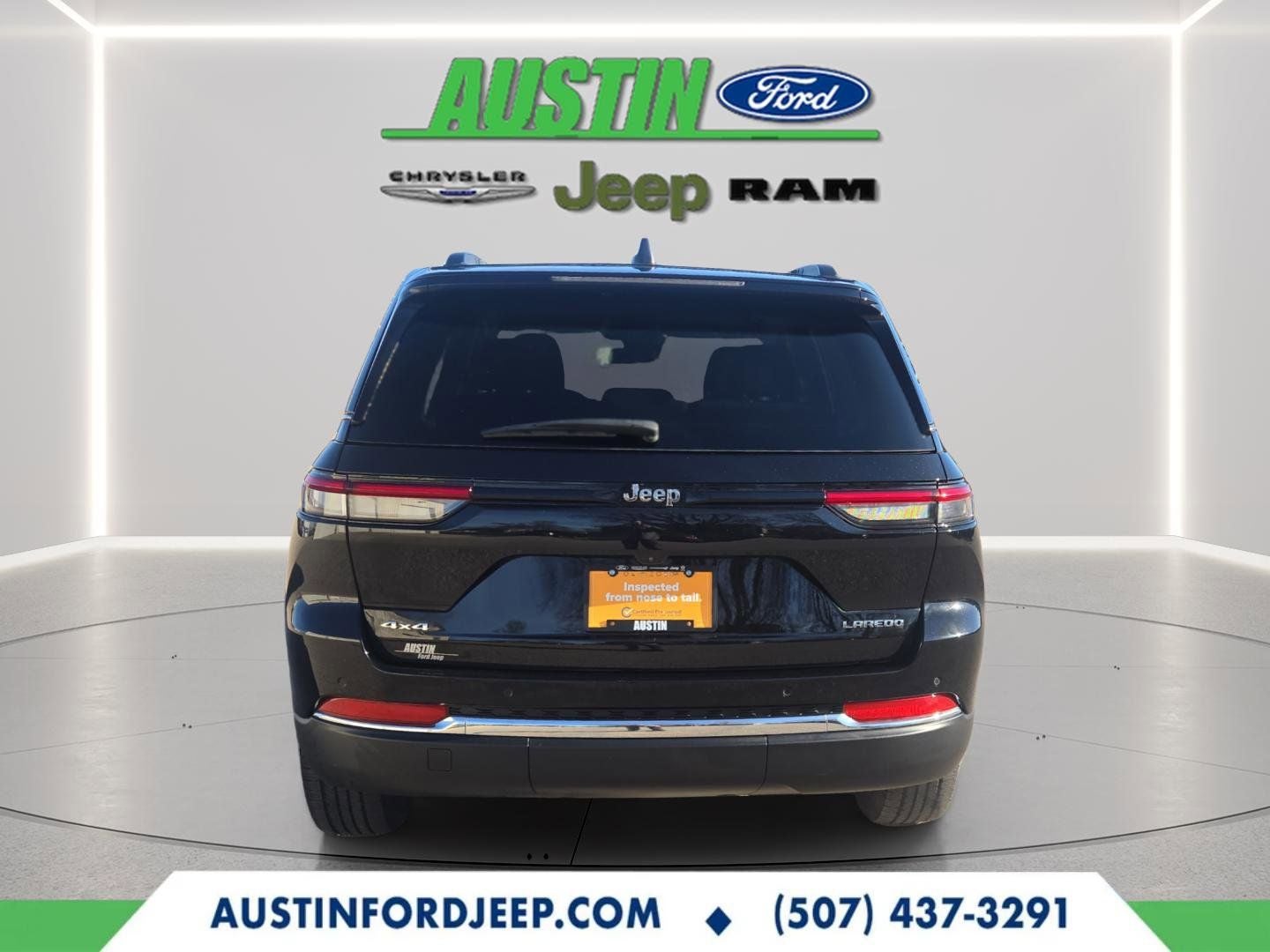 2023 Jeep Grand Cherokee Laredo