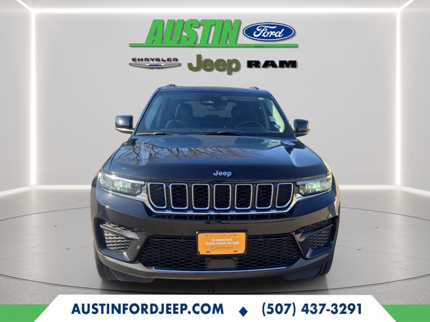 2023 Jeep Grand Cherokee Laredo