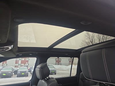 2023 Jeep Grand Wagoneer Series II