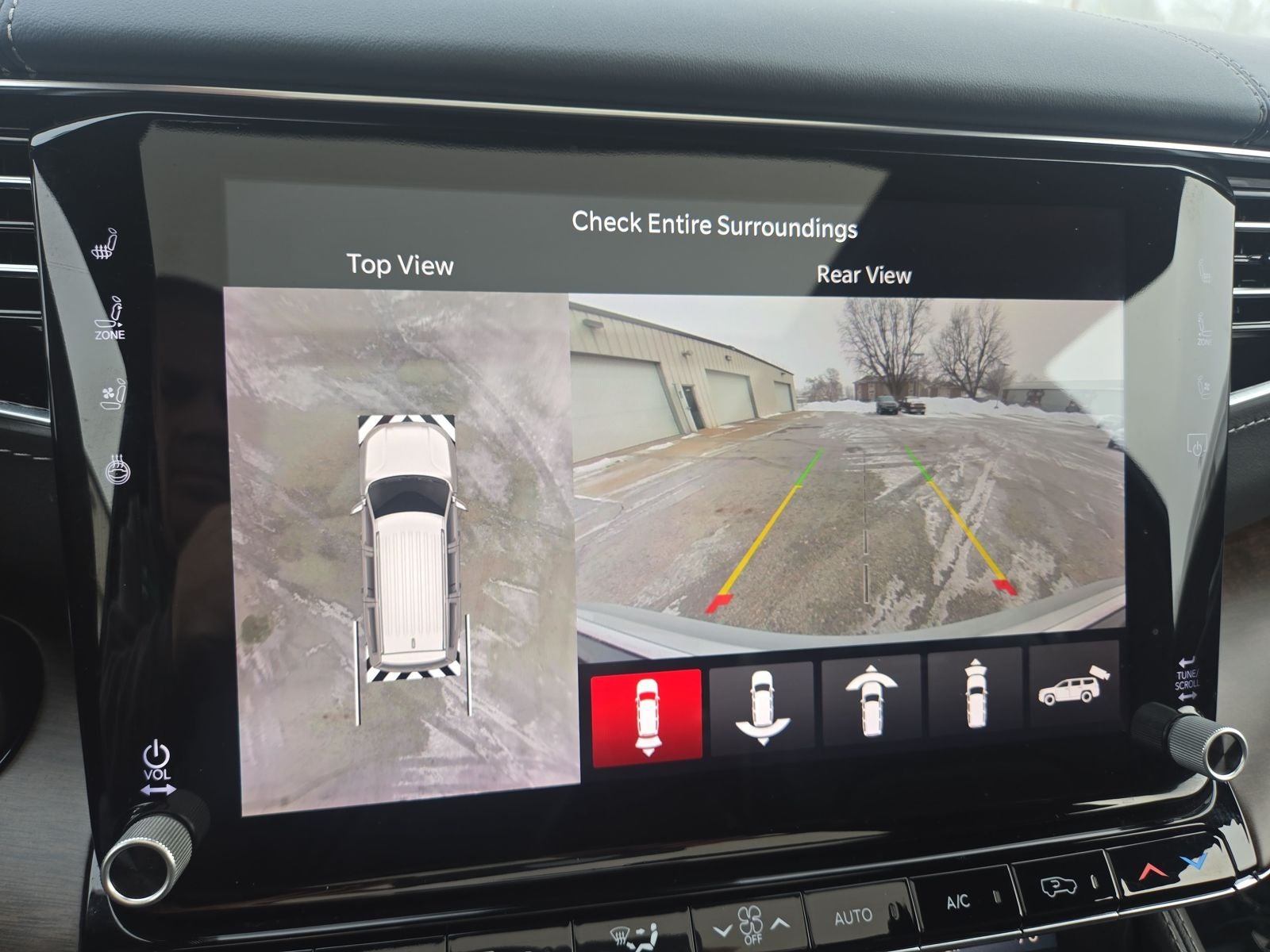 2023 Jeep Grand Wagoneer Series II