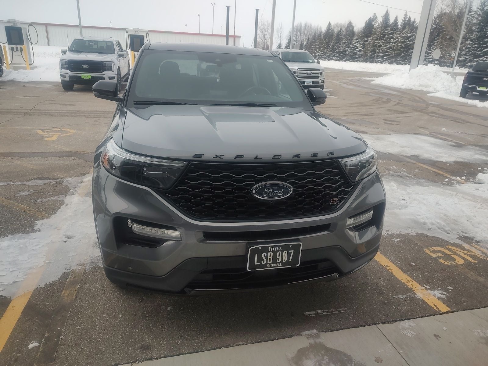 2021 Ford Explorer ST