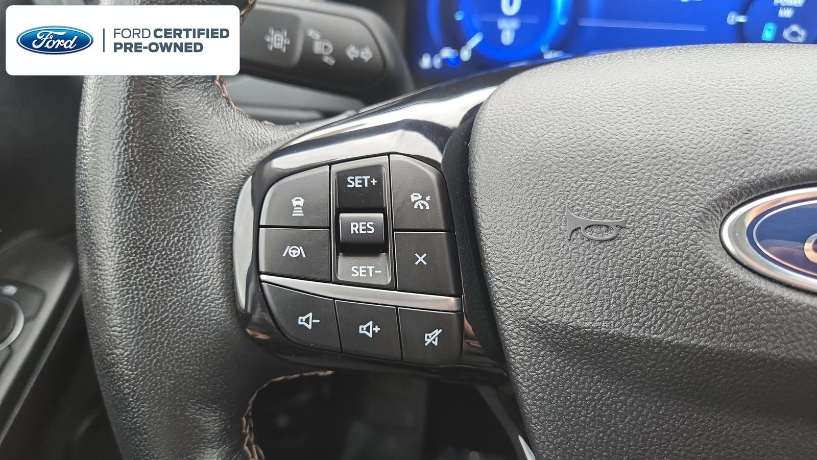 2022 Ford Escape Plug-In Hybrid Titanium