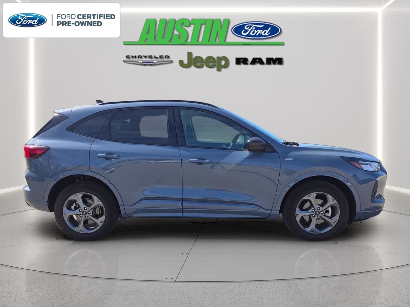 2023 Ford Escape ST-Line