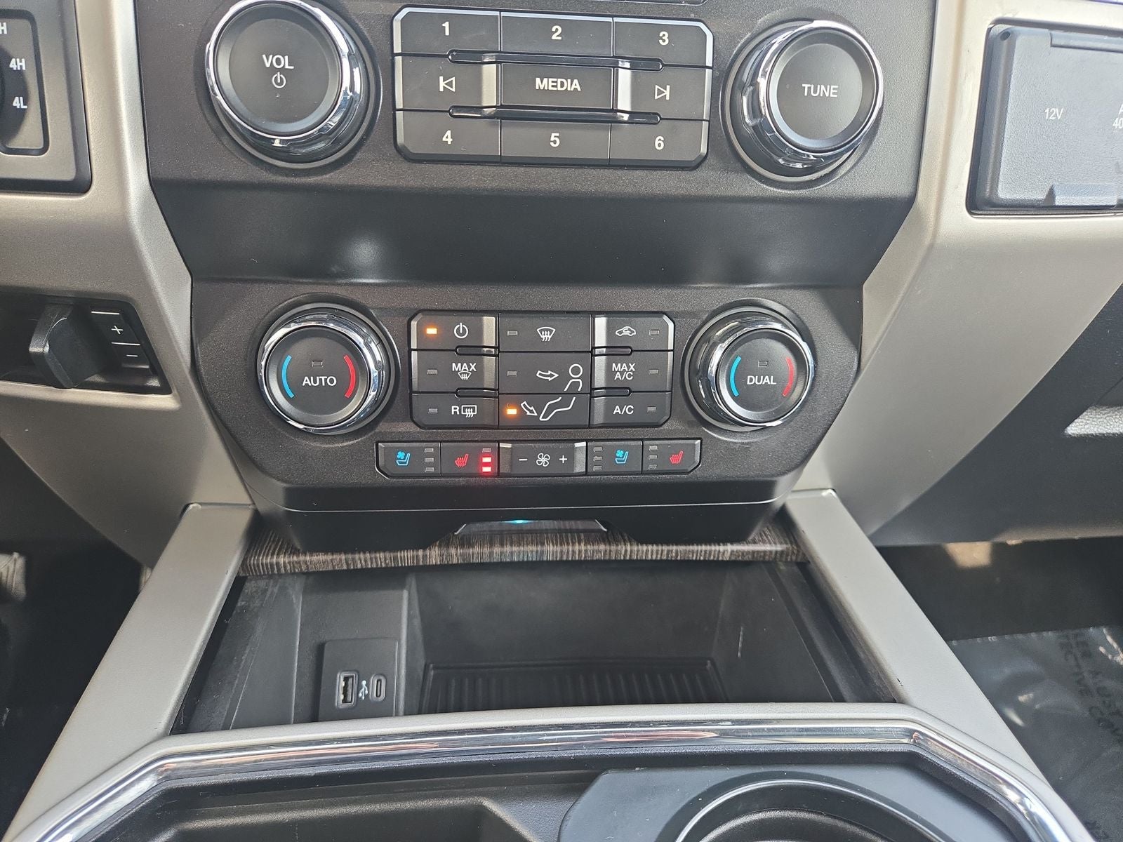 2021 Ford F-250SD Lariat