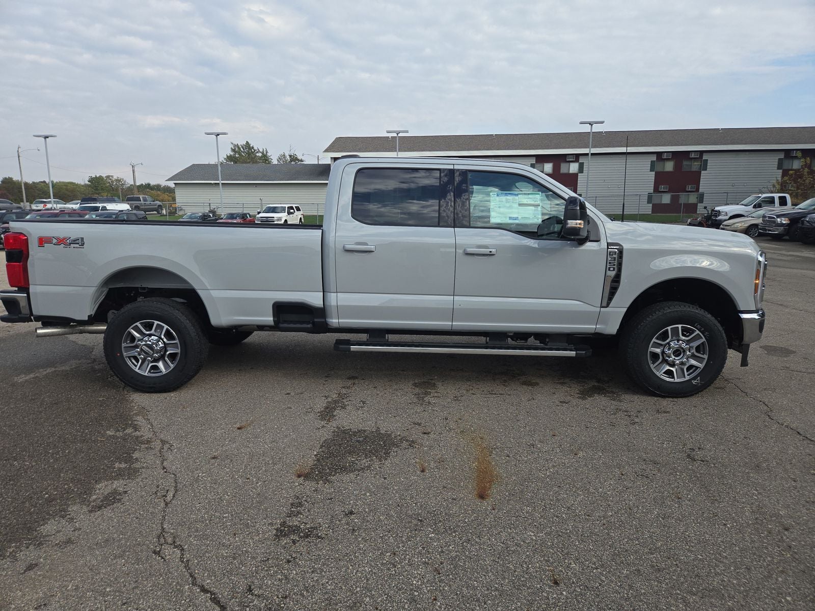 2026 Ford F-350SD Lariat