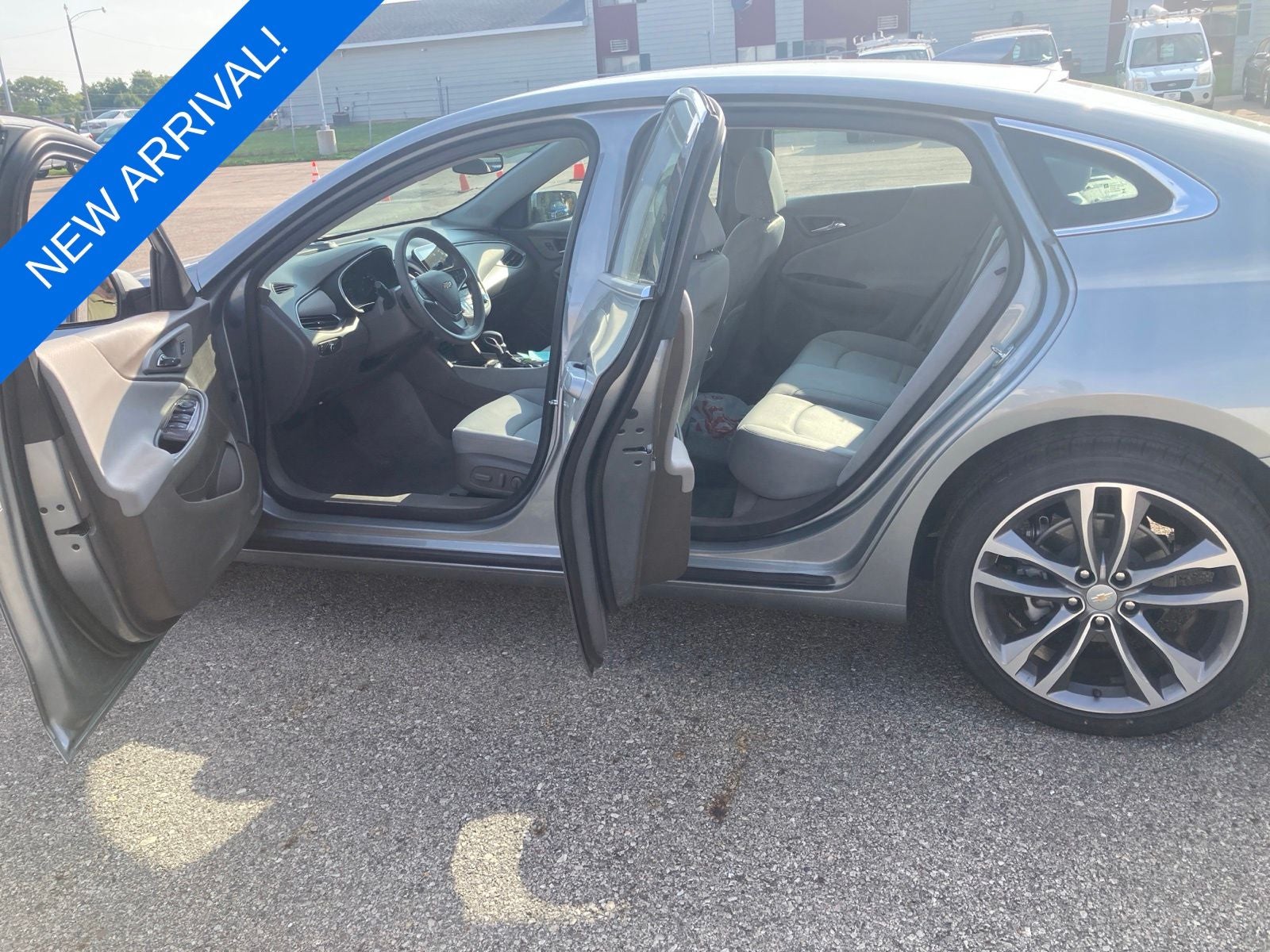 2025 Chevrolet Malibu LT 1LT