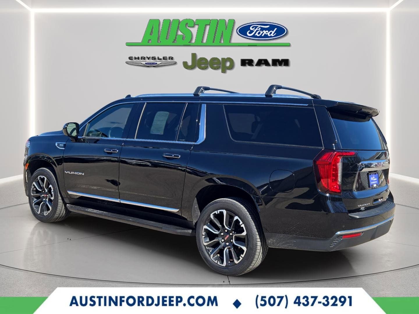 2023 GMC Yukon XL SLT