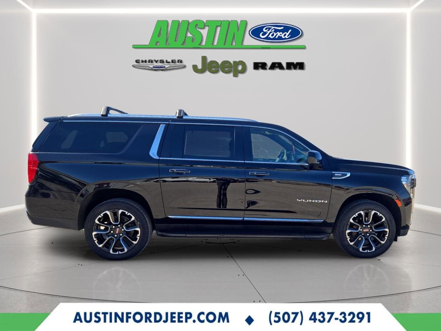 2023 GMC Yukon XL SLT