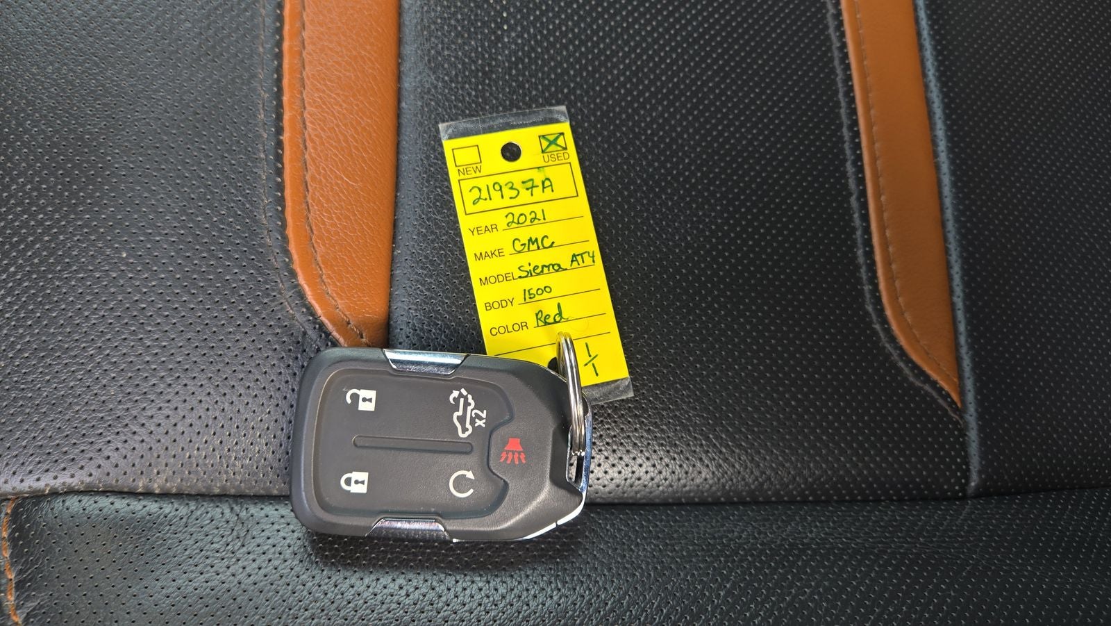 2021 GMC Sierra 1500 AT4