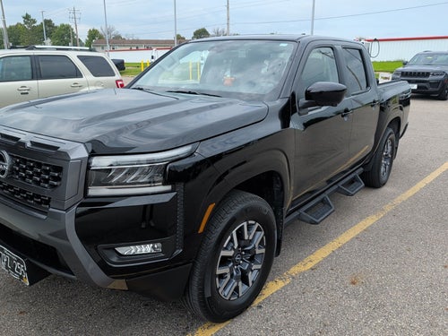 2025 Nissan Frontier SL