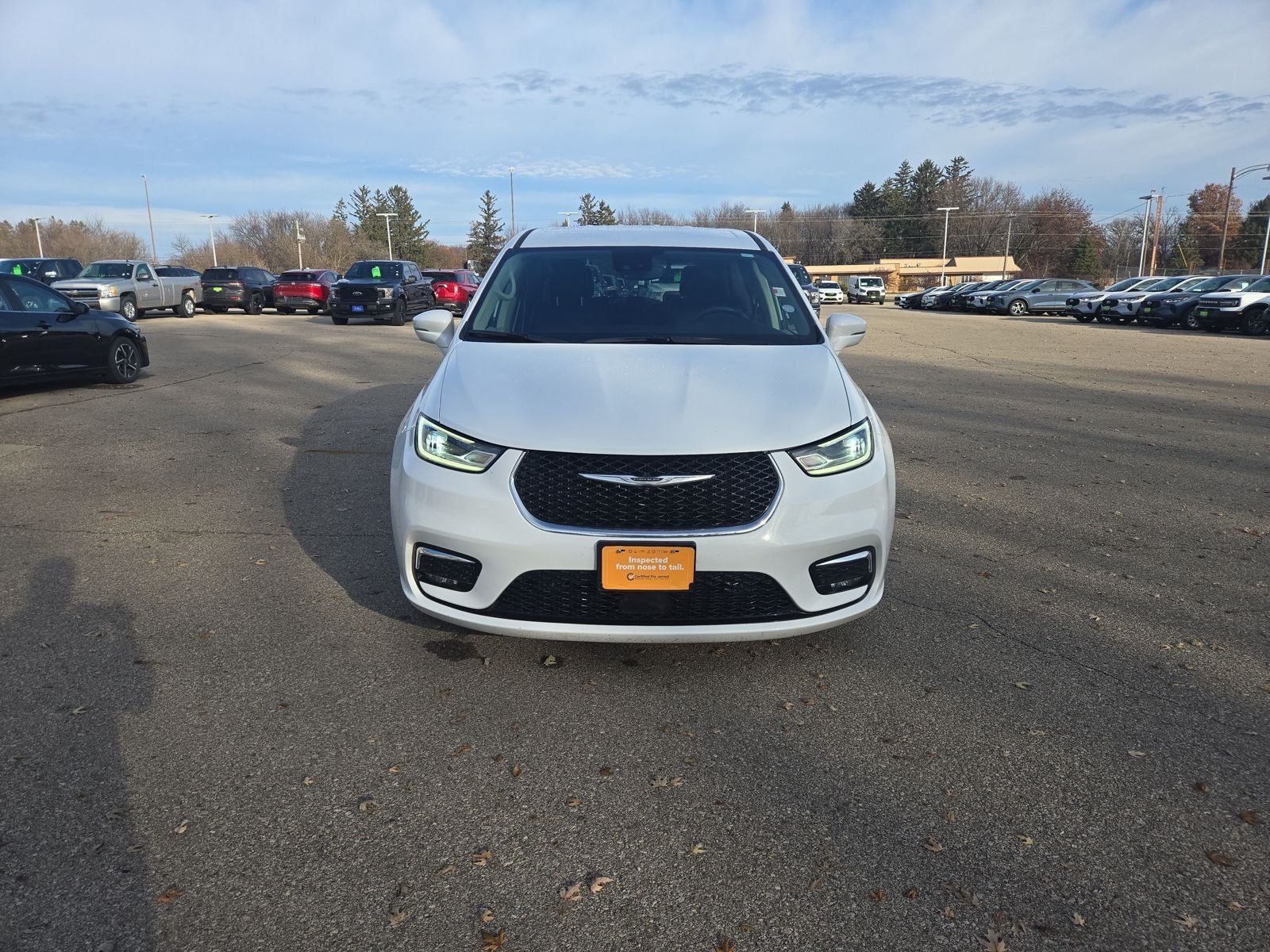 2022 Chrysler Pacifica Hybrid Touring L Theatre System!