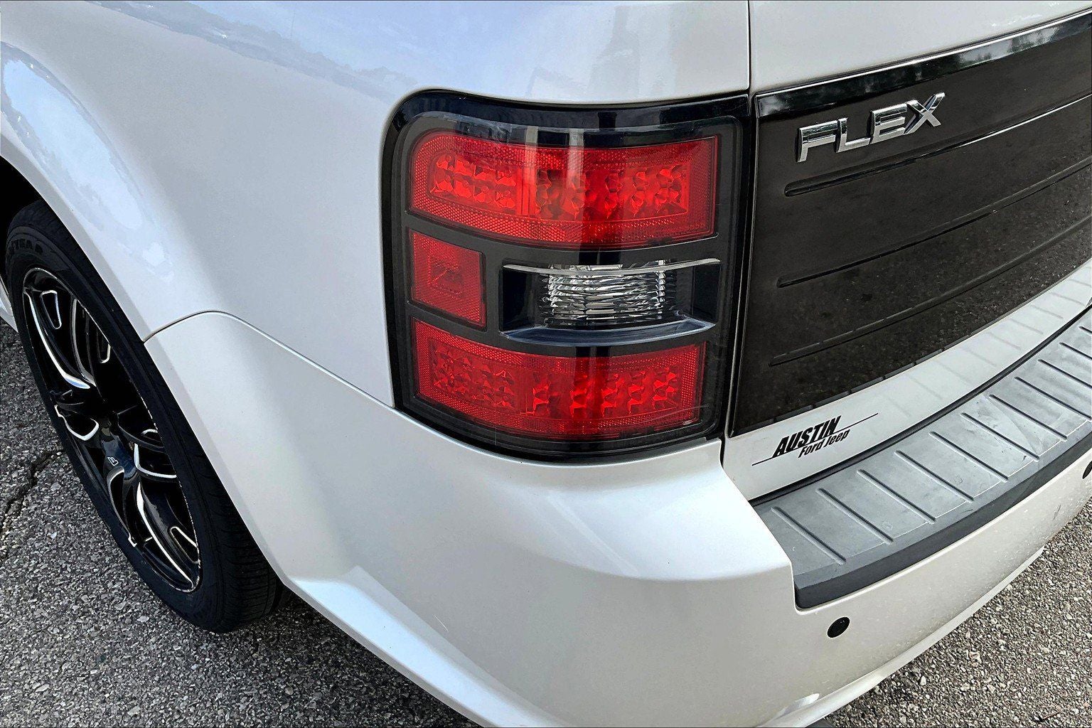 2011 Ford Flex Titanium