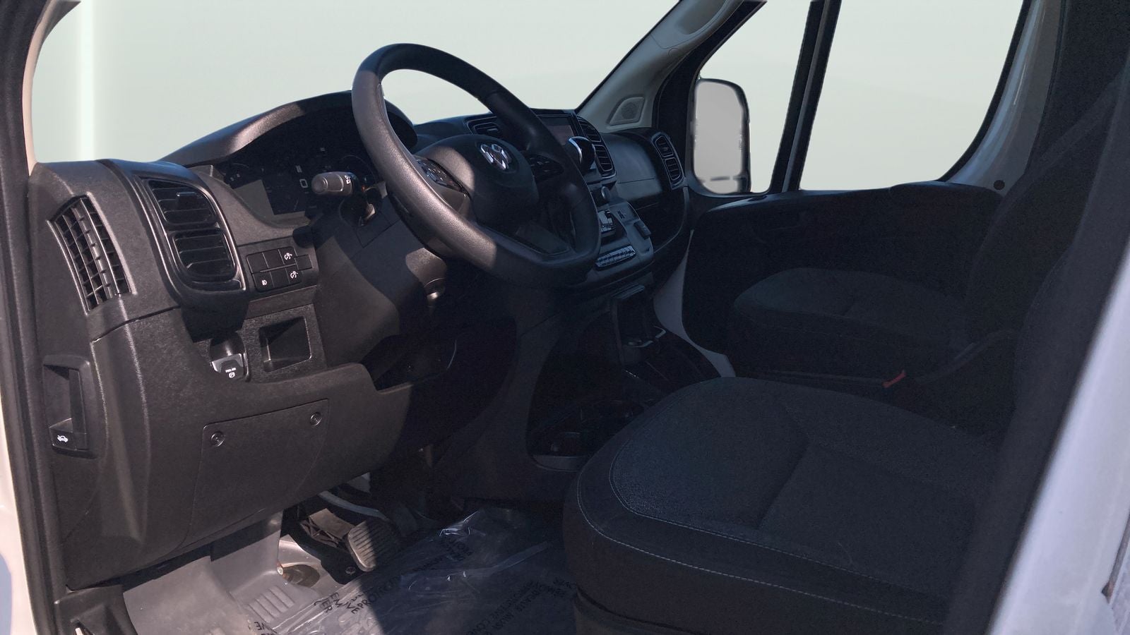 2025 RAM ProMaster 2500 Base