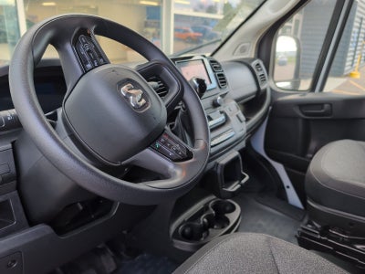 2025 RAM ProMaster 2500 Base