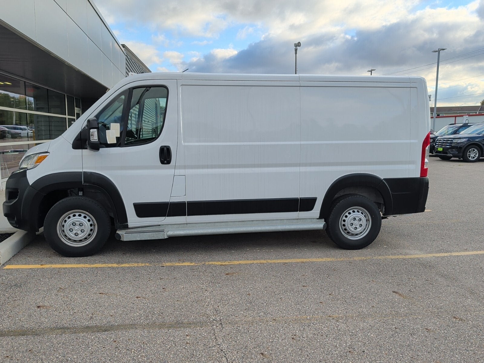 2025 RAM ProMaster 2500 Base