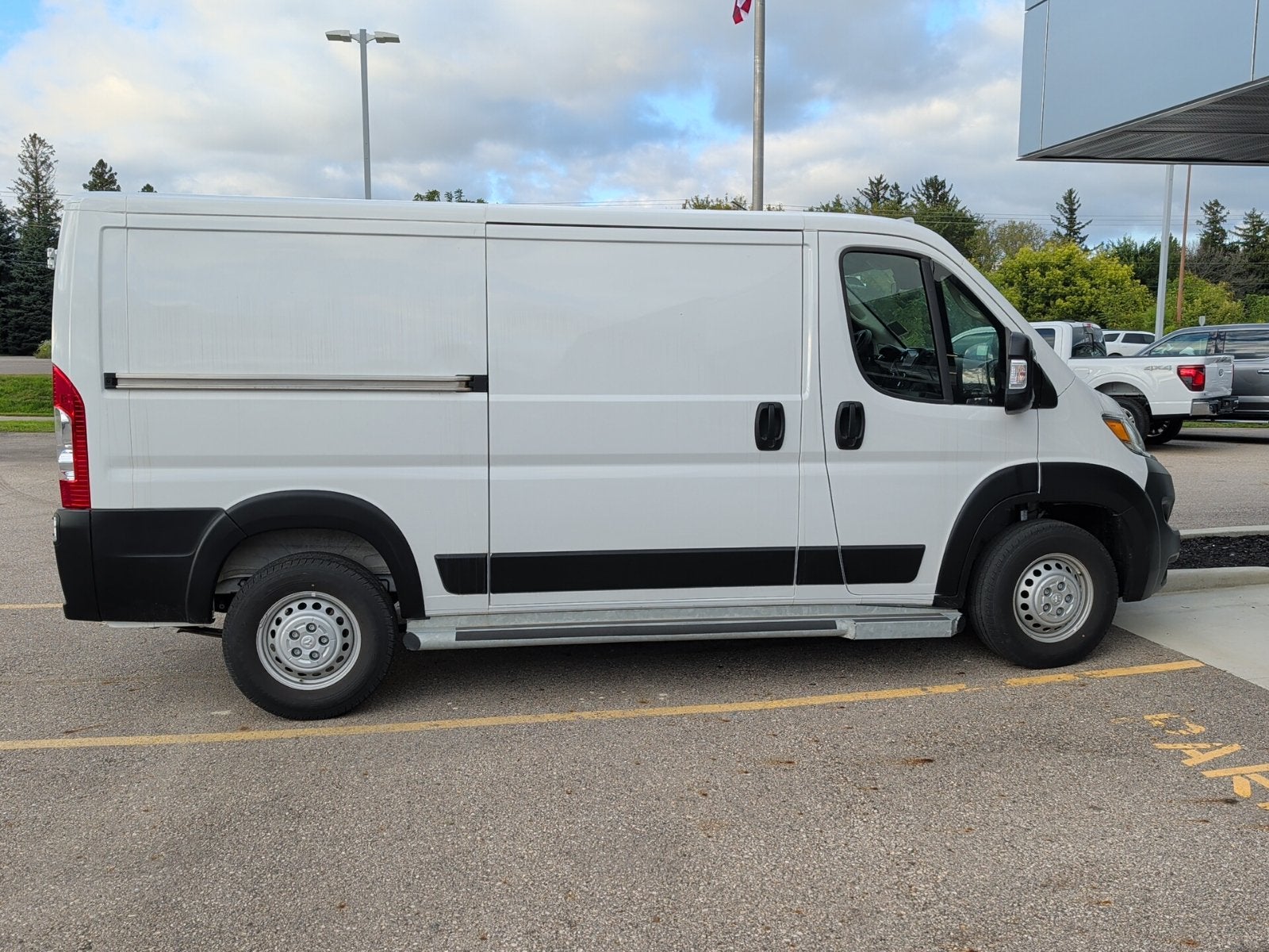 2025 RAM ProMaster 2500 Base
