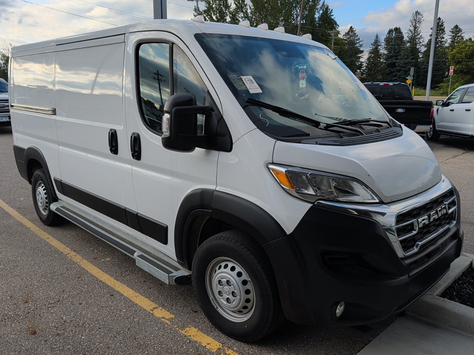 2025 RAM ProMaster 2500 Base