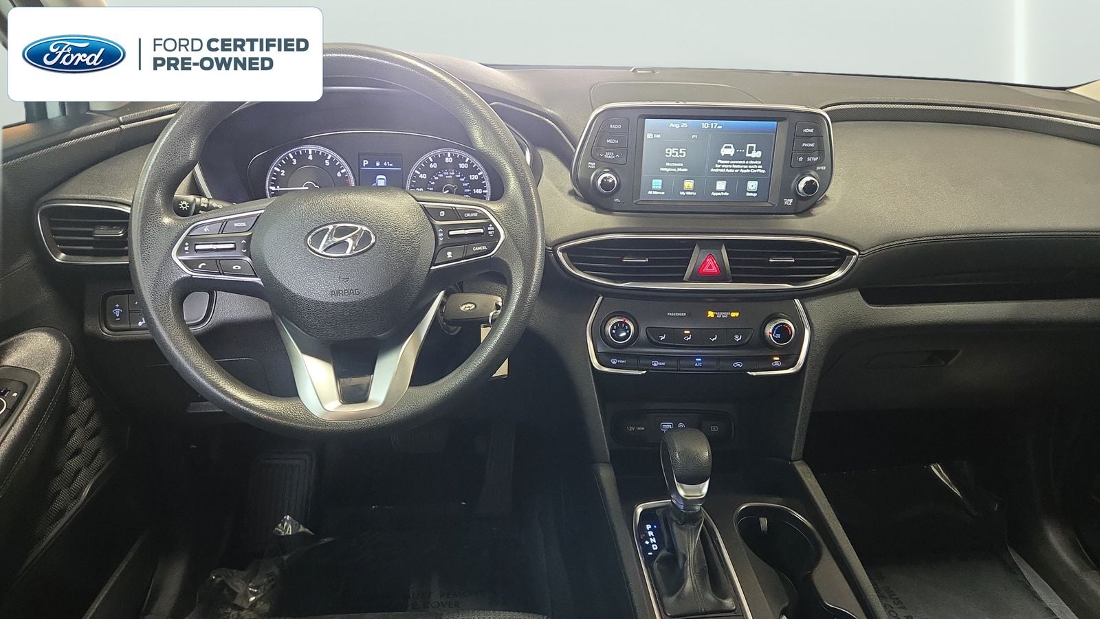 2019 Hyundai Santa Fe SE