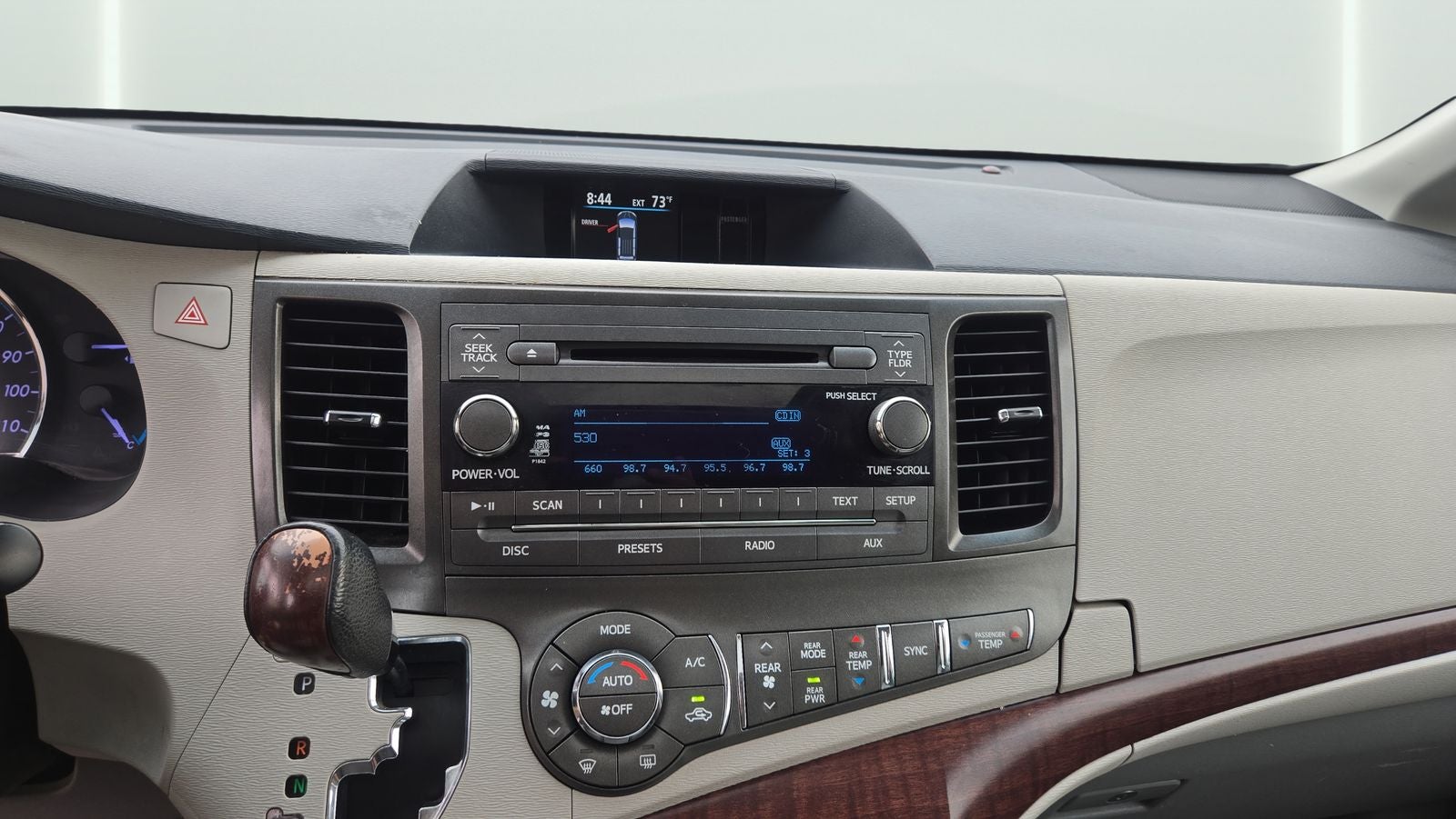 2012 Toyota Sienna XLE 7 Passenger