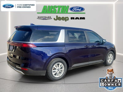 2023 Kia Carnival LX Seat Package